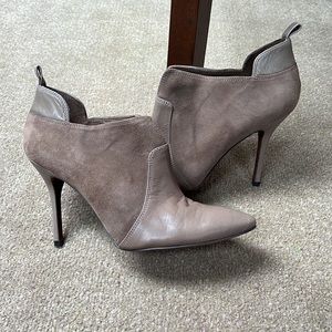 Vintage Enzo Angiolini booties